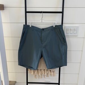 Vuori Meta Short 8”. Size 38. Color - Light Deep Sea.